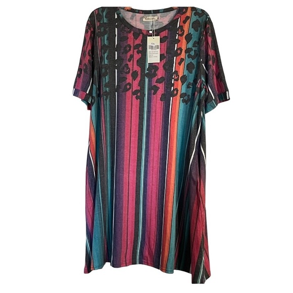 Southern Stitch Dresses & Skirts - Southern Stitch•Leopard Striped Dress